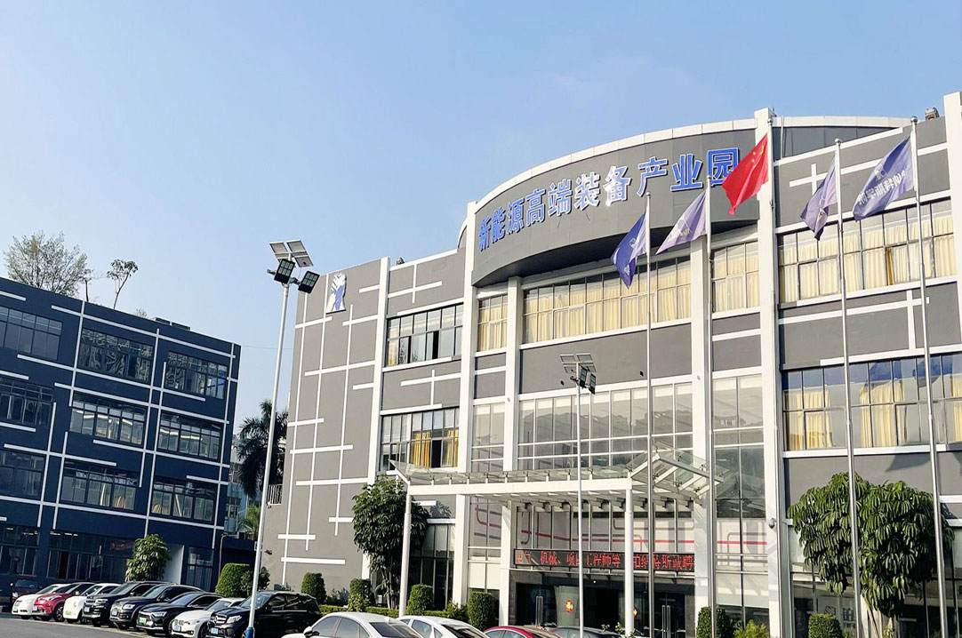 关于铂纳特斯